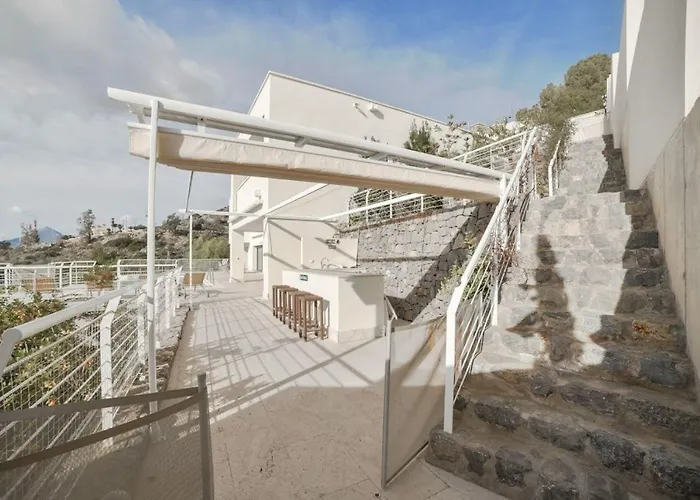 Vila Luxurious In Hills *